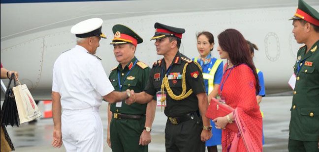 Admiral Sunil Lanba, Chairman, Chiefs of Staff Committee and Chief of the Naval Staff Visits Vietnam